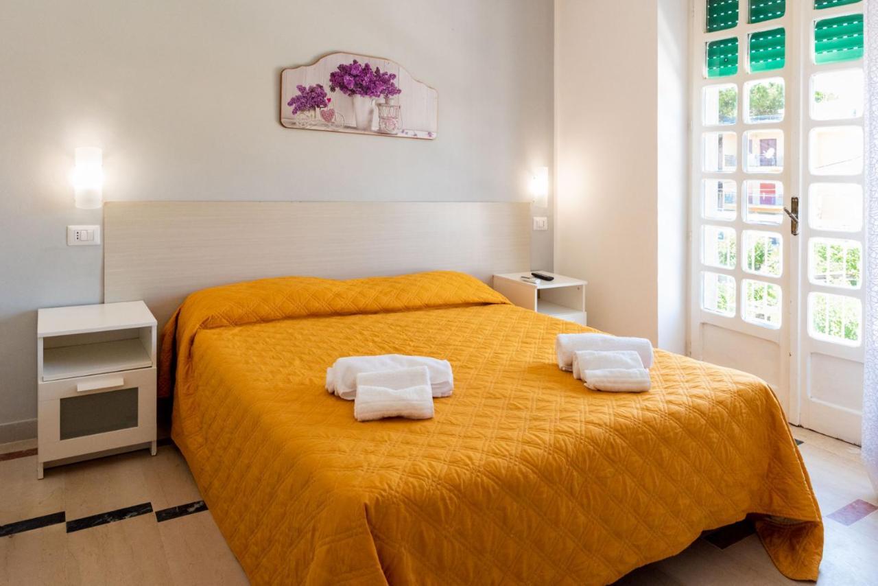 Hotel Solaris Paestum Exteriér fotografie