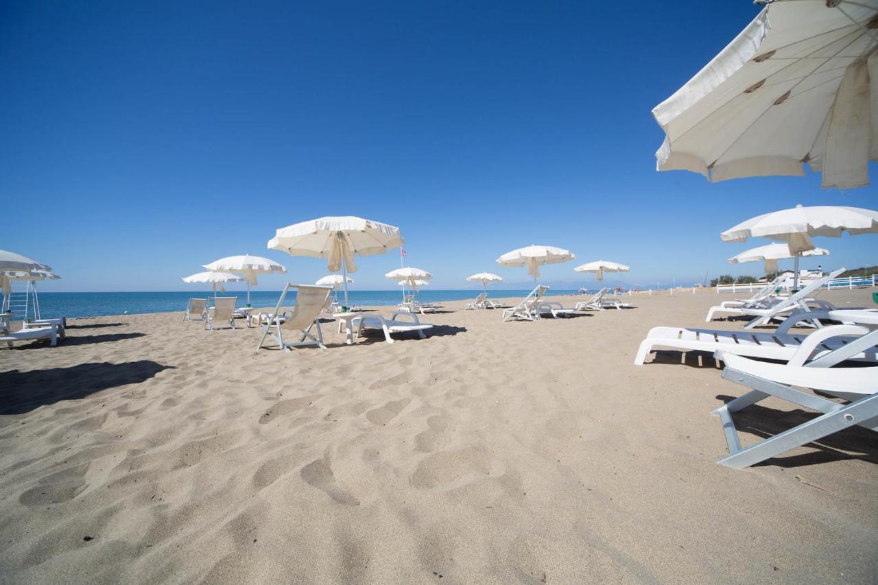 Hotel Solaris Paestum Exteriér fotografie